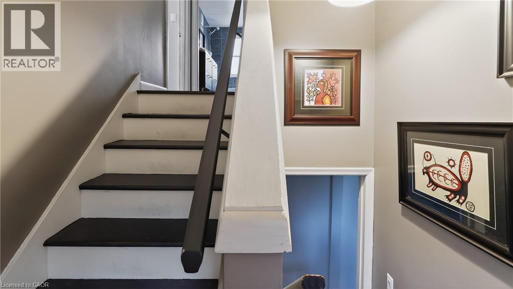 342 East 17th Street, Hamilton, Ontario  L9A 4M8 - Photo 14 - 40814059