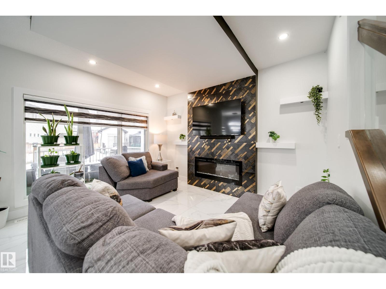 6903 173 Av Nw, Edmonton, Alberta  T5Z 0W4 - Photo 8 - E4478591