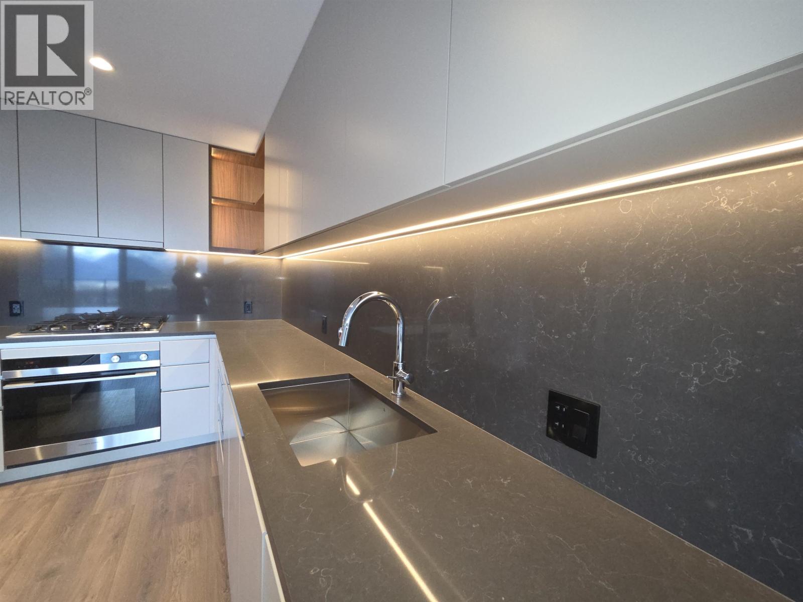 4201 720 Farrow Street, Coquitlam, British Columbia  V3J 0P3 - Photo 13 - R3099863