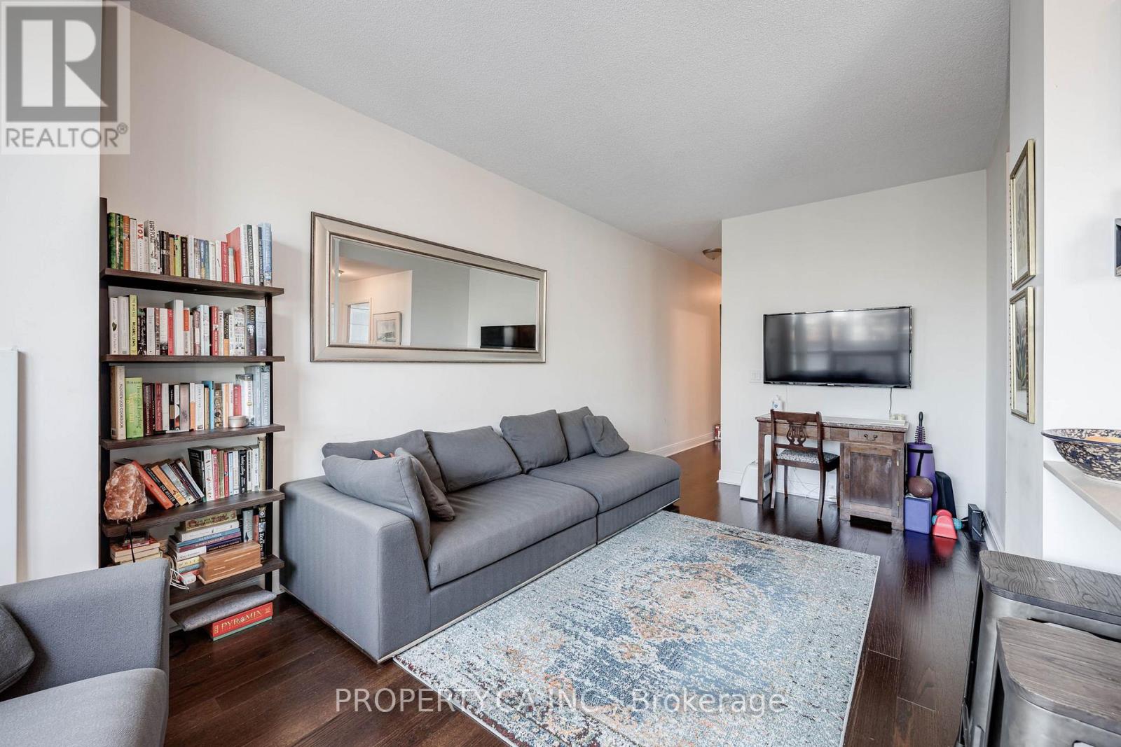 706e - 38 The Esplanade, Toronto, Ontario  M5E 1A5 - Photo 8 - C12907492