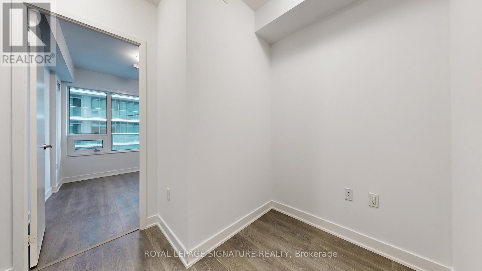 2016 - 195 Redpath Avenue, Toronto, Ontario  M4P 0E4 - Photo 17 - C12907496