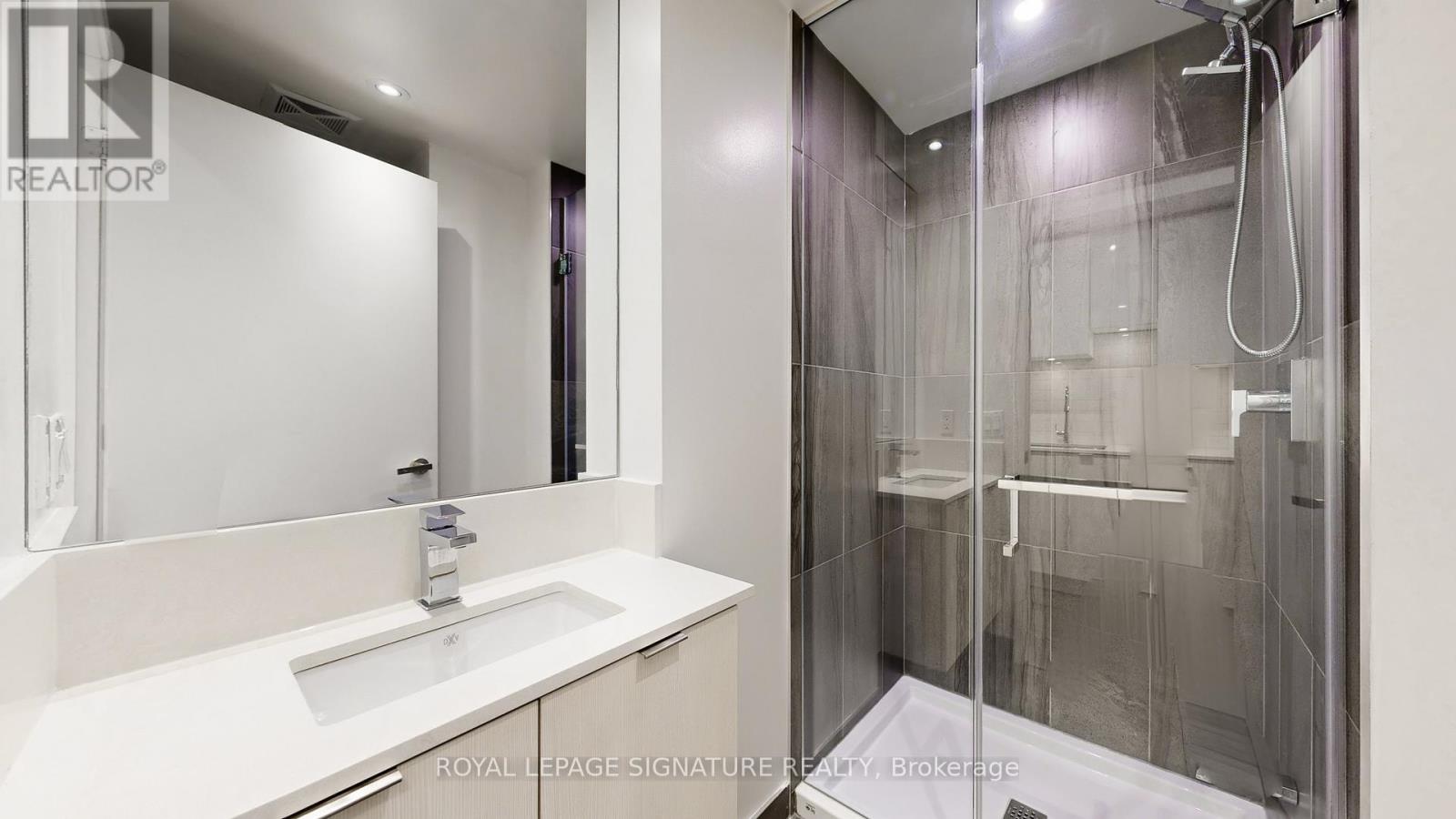 2016 - 195 Redpath Avenue, Toronto, Ontario  M4P 0E4 - Photo 21 - C12907496