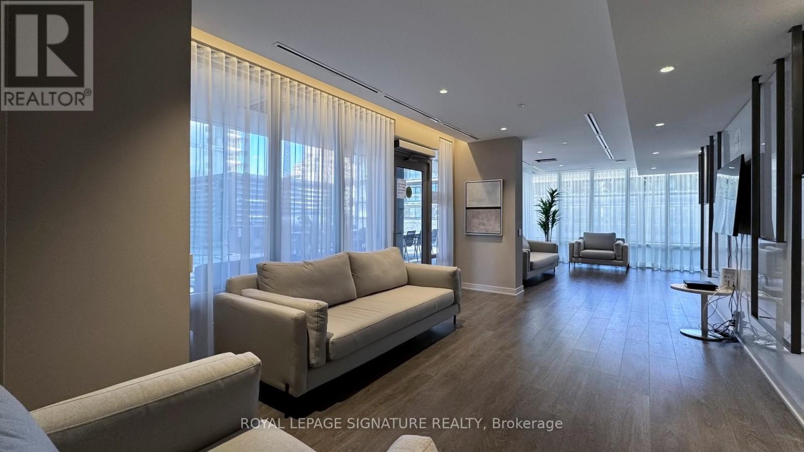 2016 - 195 Redpath Avenue, Toronto, Ontario  M4P 0E4 - Photo 31 - C12907496