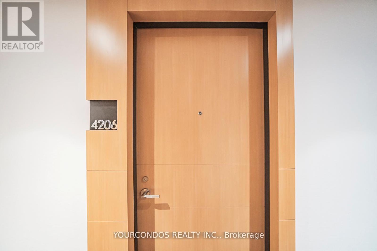 4206 - 11 Wellesley Street W, Toronto, Ontario  M4Y 0G4 - Photo 13 - C12907500