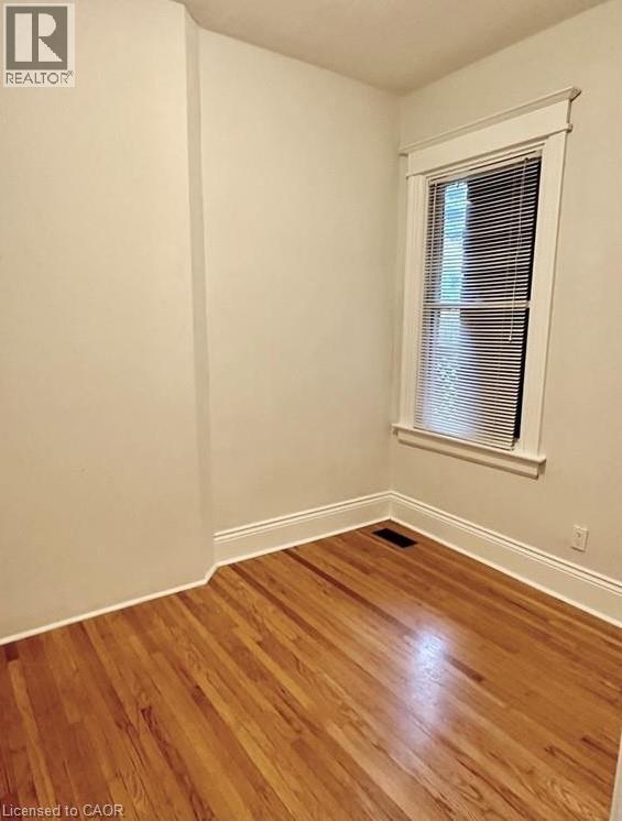 220 Maplewood Avenue Unit# 1, Hamilton, Ontario  L8M 1X8 - Photo 5 - 40813030