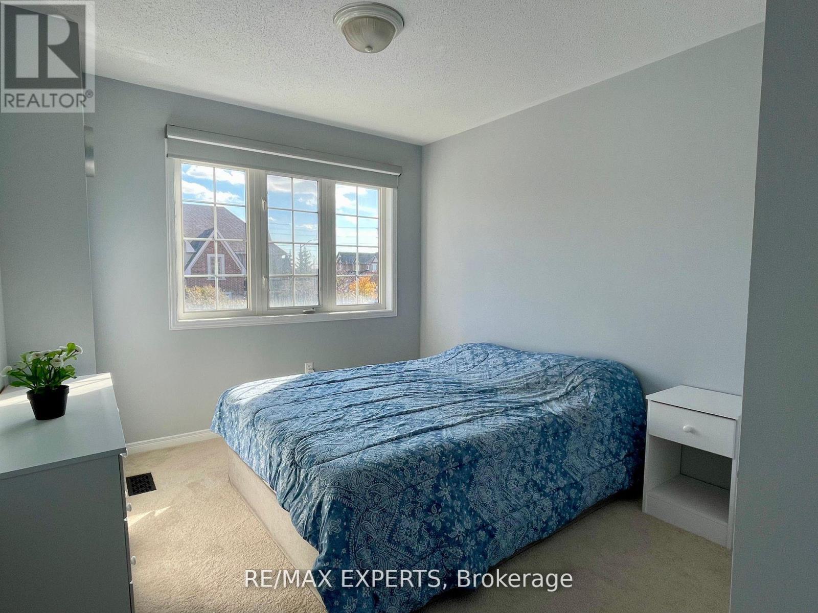 3769 Nightstar Drive, Mississauga, Ontario  L5M 8A5 - Photo 11 - W12907504