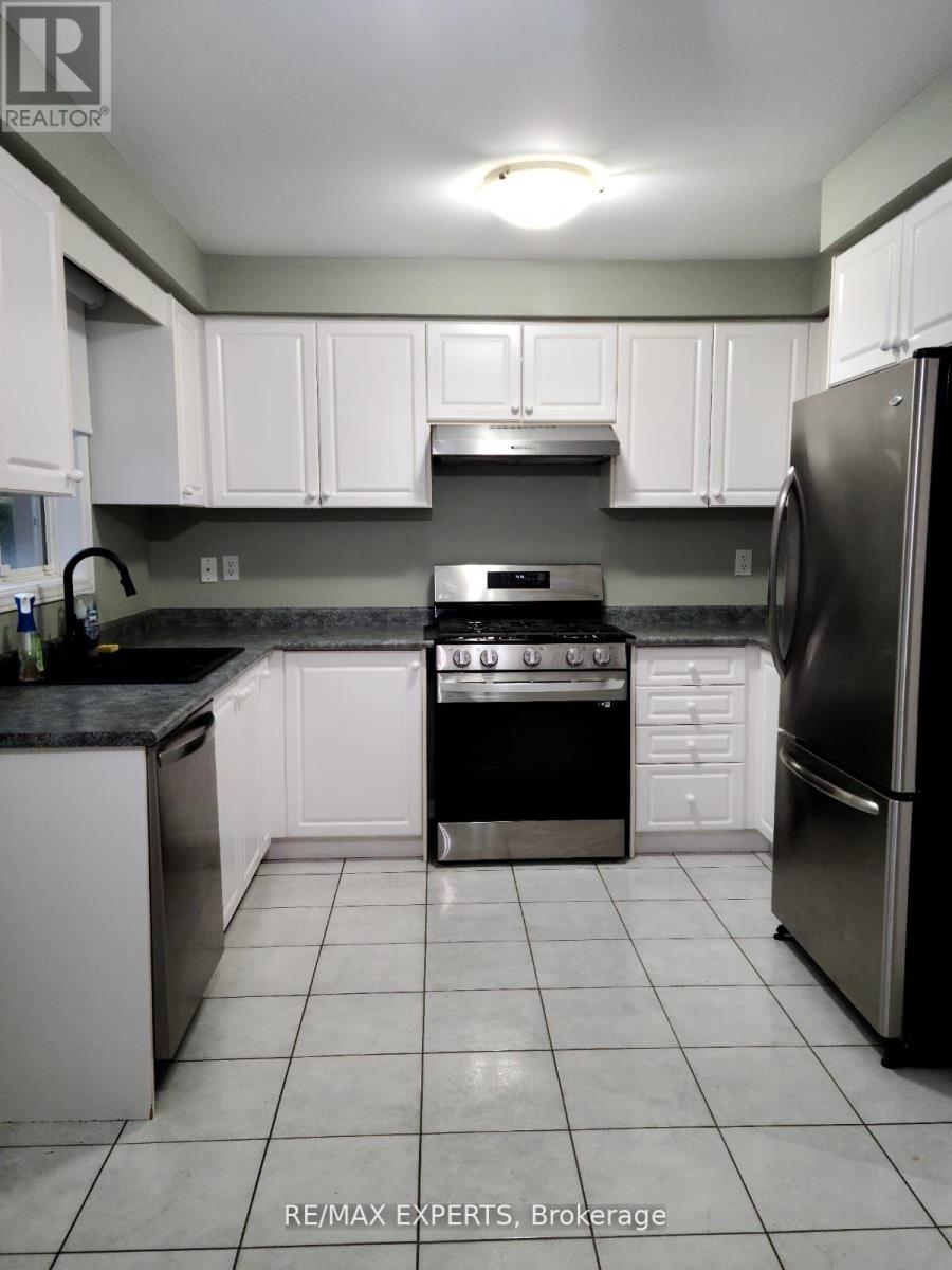 3769 Nightstar Drive, Mississauga, Ontario  L5M 8A5 - Photo 6 - W12907504