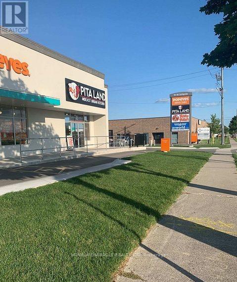 1b - 195 Carlingview Drive, Toronto, Ontario  M9W 5E8 - Photo 2 - W12907506