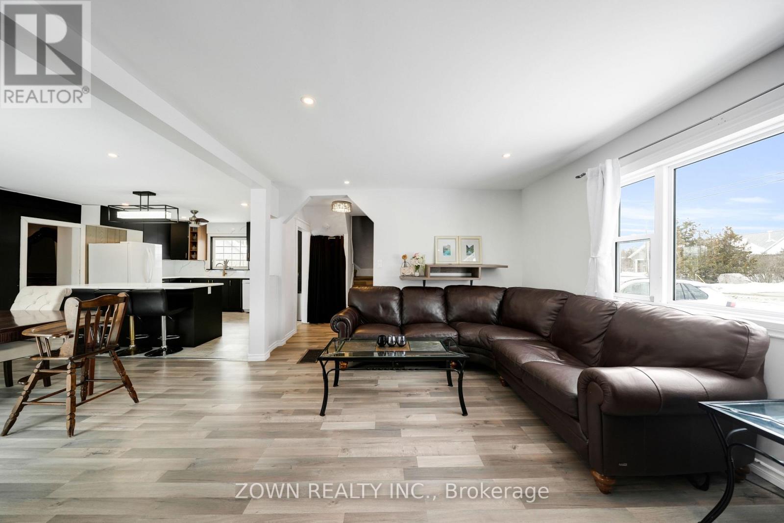 28 Prince Street W, Kawartha Lakes, Ontario  K0M 1A0 - Photo 10 - X12907494