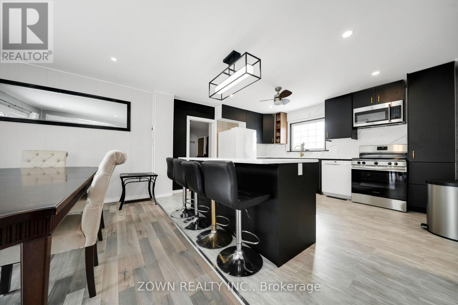 28 Prince Street W, Kawartha Lakes, Ontario  K0M 1A0 - Photo 14 - X12907494