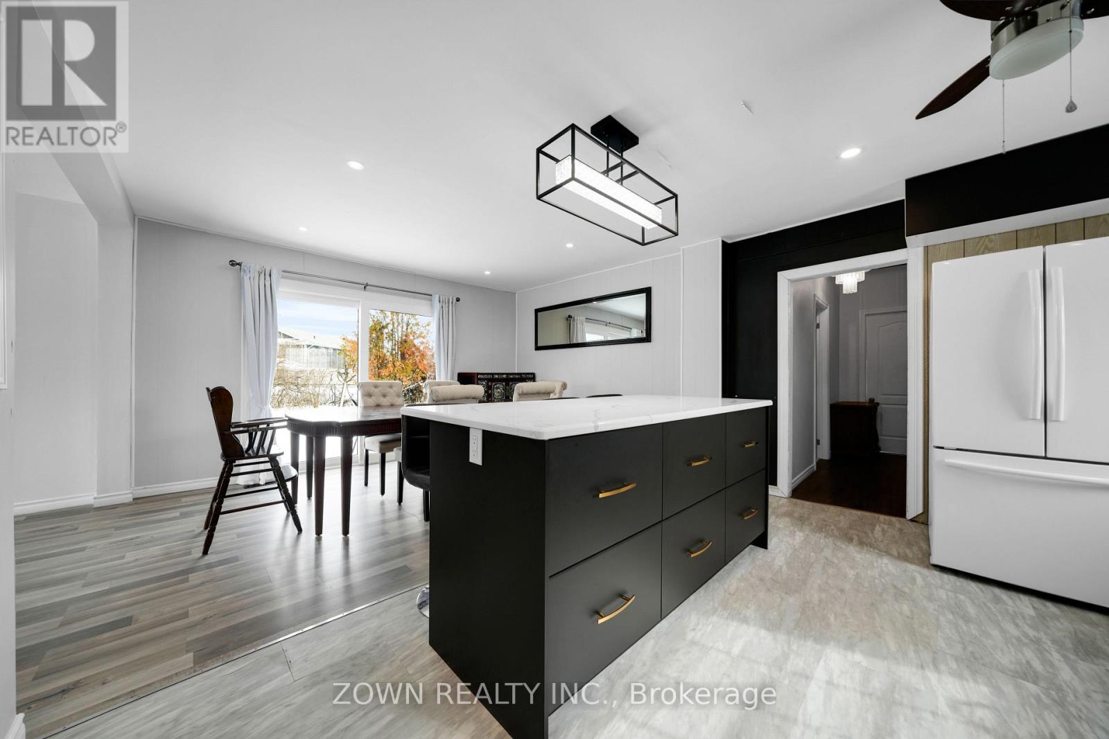 28 Prince Street W, Kawartha Lakes, Ontario  K0M 1A0 - Photo 15 - X12907494