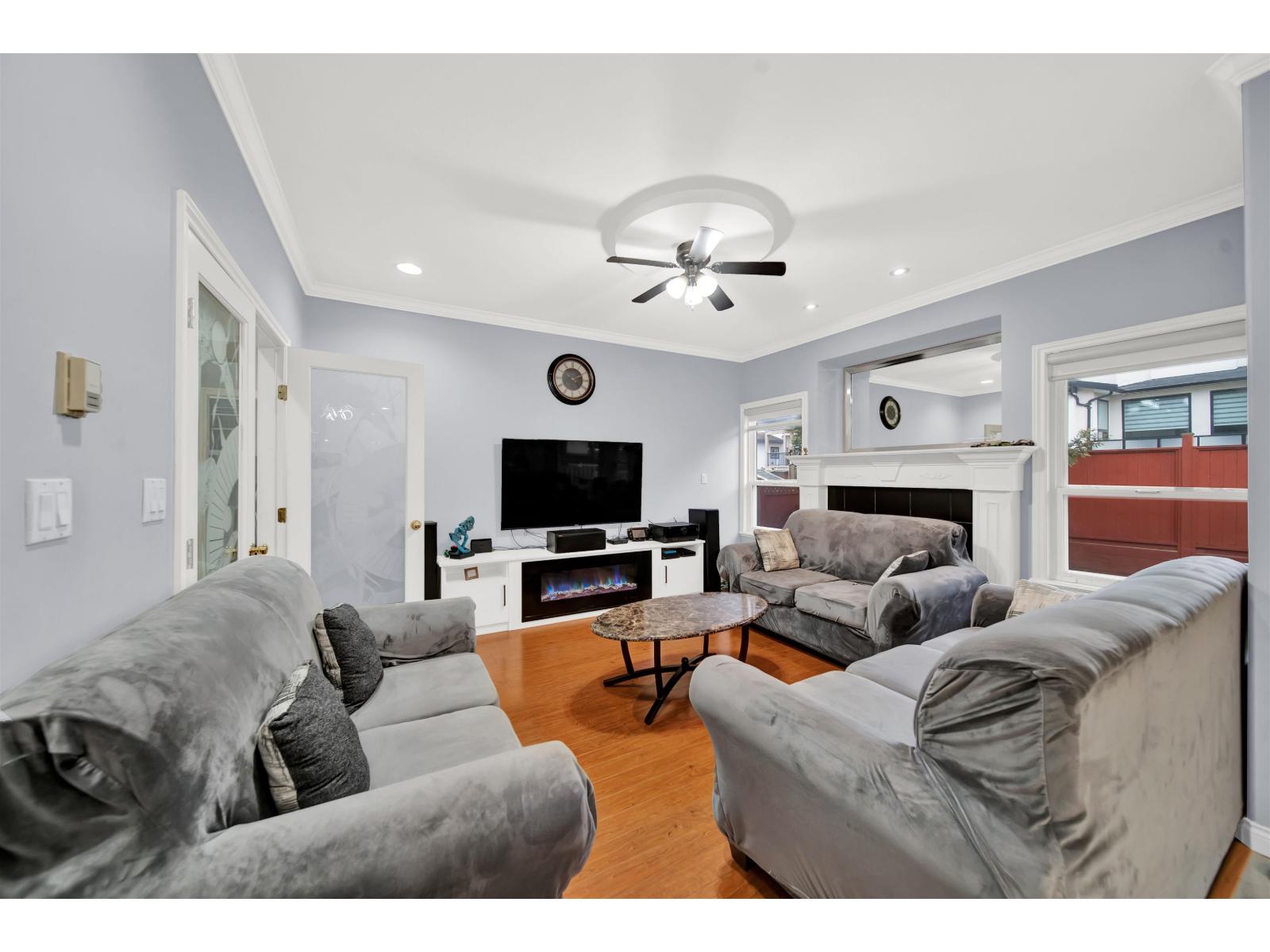 6332 125a Street, Surrey, British Columbia  V3X 3N1 - Photo 8 - R3090595