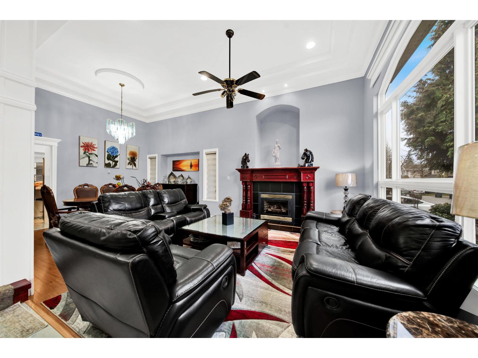 6332 125a Street, Surrey, British Columbia  V3X 3N1 - Photo 4 - R3090595