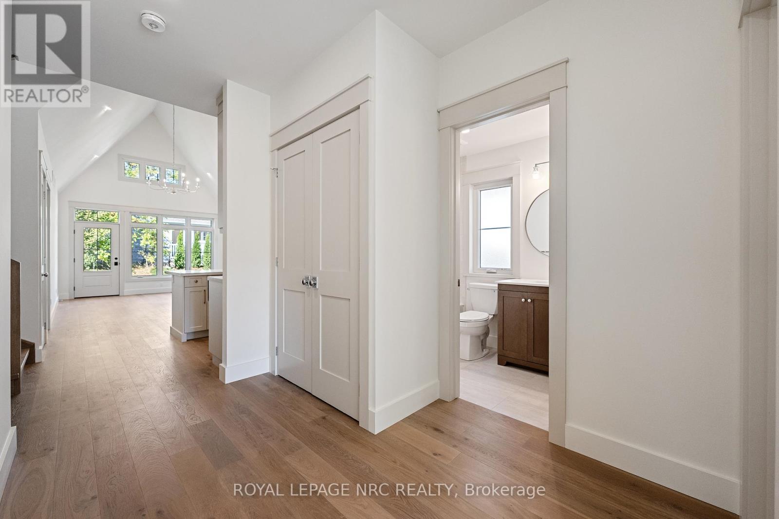 4062 Glenspring Road, Fort Erie, Ontario  L0S 1B0 - Photo 2 - X12880056