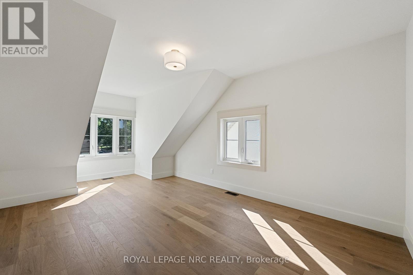 4062 Glenspring Road, Fort Erie, Ontario  L0S 1B0 - Photo 34 - X12880056