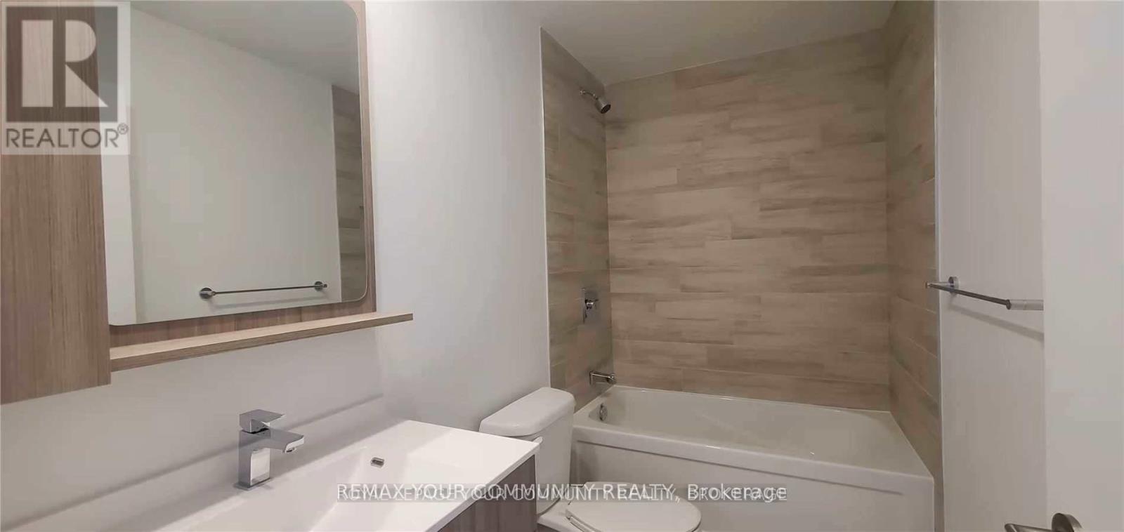 203 - 75 Canterbury Place, Toronto, Ontario  M2N 2N1 - Photo 3 - C12869774