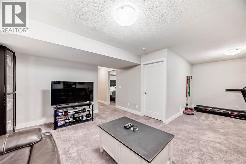 12 Emberside Glen, Cochrane, Alberta  T4C 2L6 - Photo 39 - A2279826