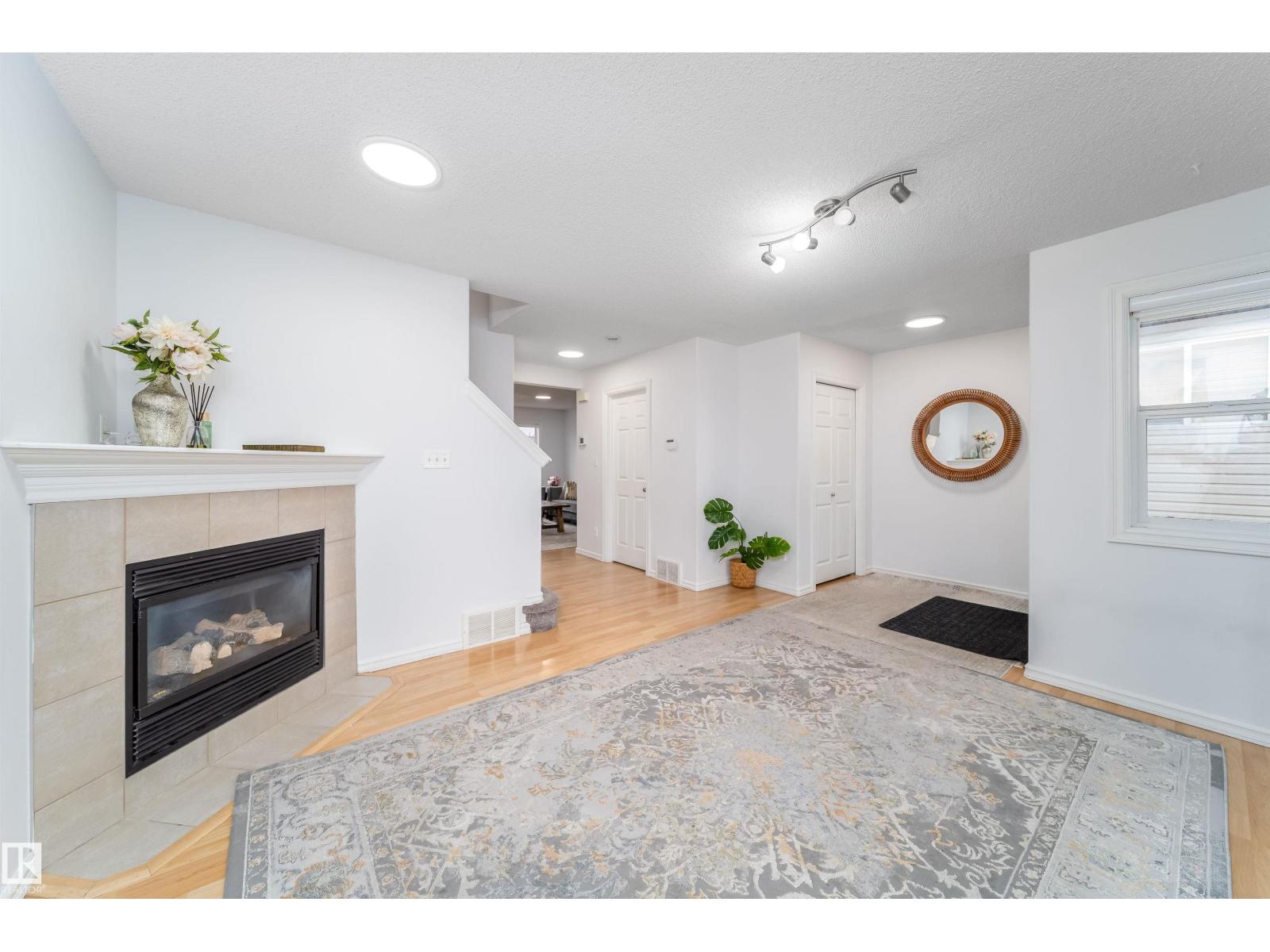 15920 38 St Nw, Edmonton, Alberta  T5Y 3E9 - Photo 8 - E4478627