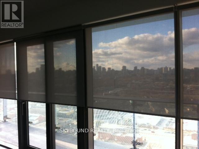 2703 - 70 Distillery Lane, Toronto, Ontario  M5A 0E3 - Photo 4 - C12907510