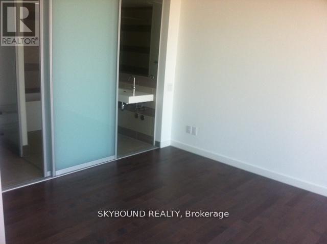 2703 - 70 Distillery Lane, Toronto, Ontario  M5A 0E3 - Photo 5 - C12907510