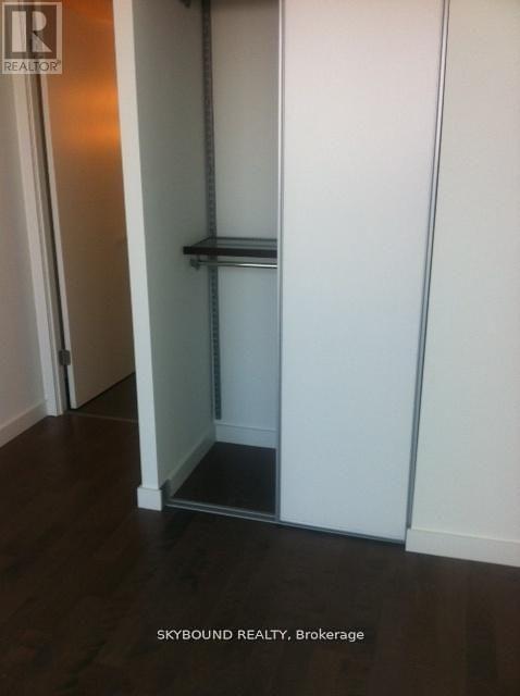 2703 - 70 Distillery Lane, Toronto, Ontario  M5A 0E3 - Photo 8 - C12907510