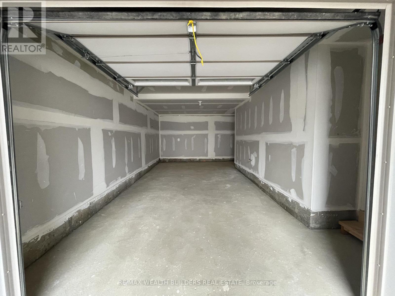 1260 Wintergreen Place, Milton (Cb Cobban), Ontario  L9E 1S3 - Photo 30 - W12907514