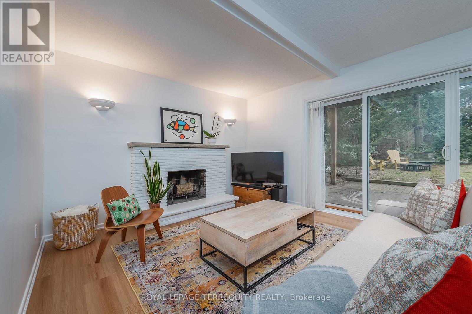 6 Earlington Avenue, Toronto, Ontario  M8X 2N5 - Photo 16 - W12907518