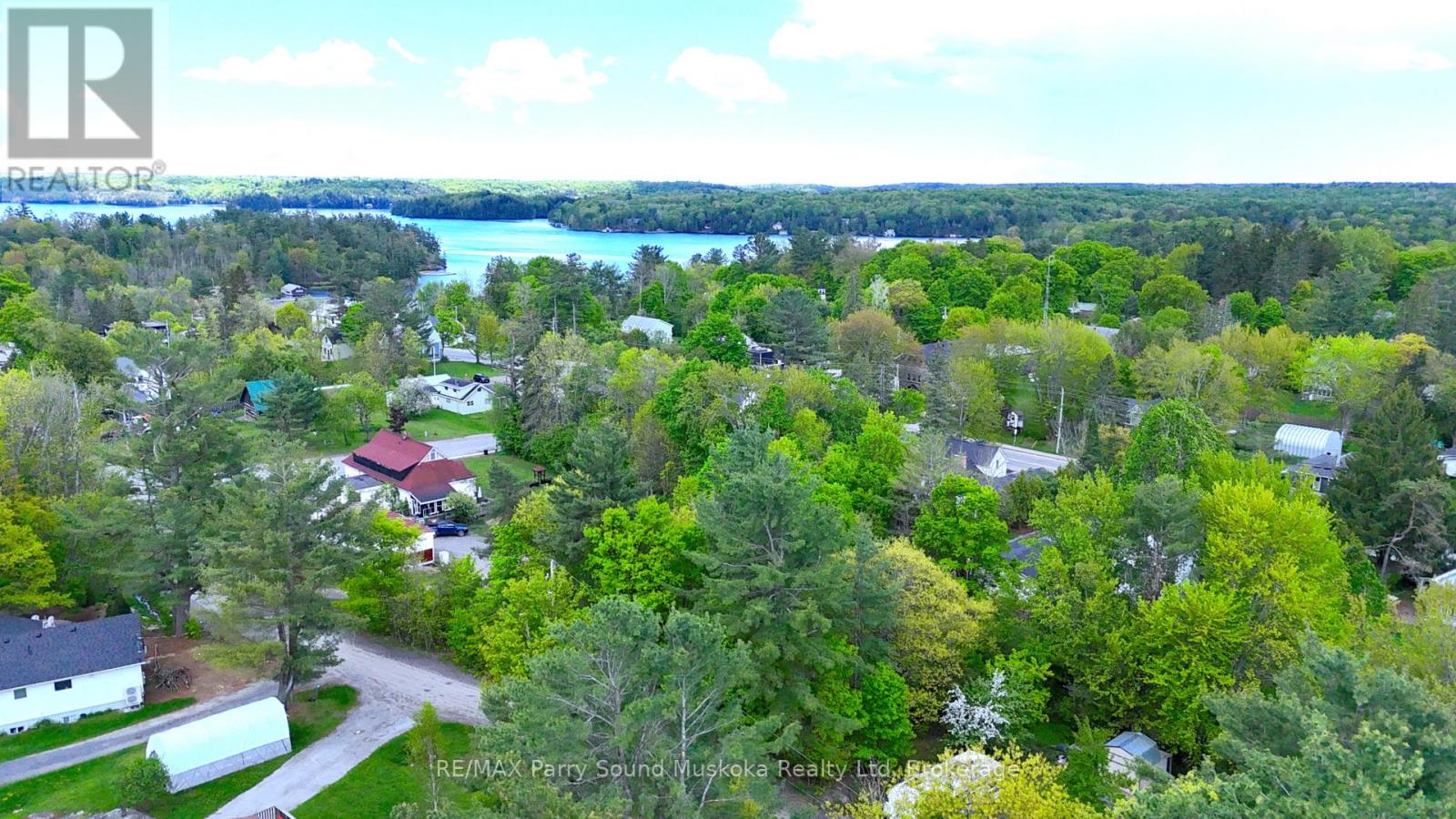 22a Lock Street, Seguin, Ontario  P0C 1J0 - Photo 22 - X12907554