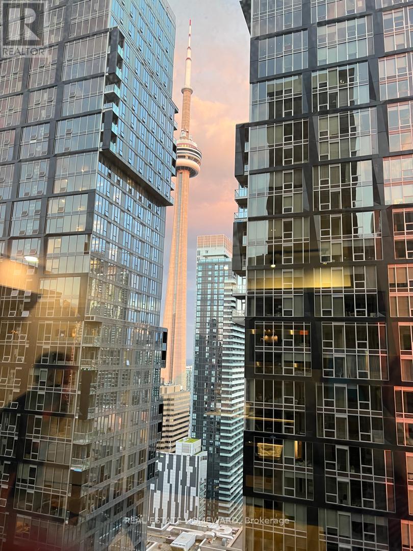 2903 - 327 King Street W, Toronto, Ontario M5V 0W7 - Photo 2 - C12907524