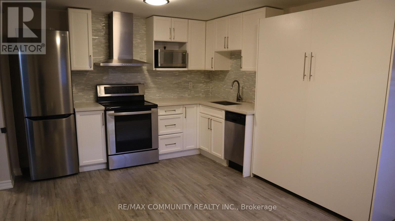 BASEMENT - 1061 ROWNTREE CRESCENT, Pickering, Ontario