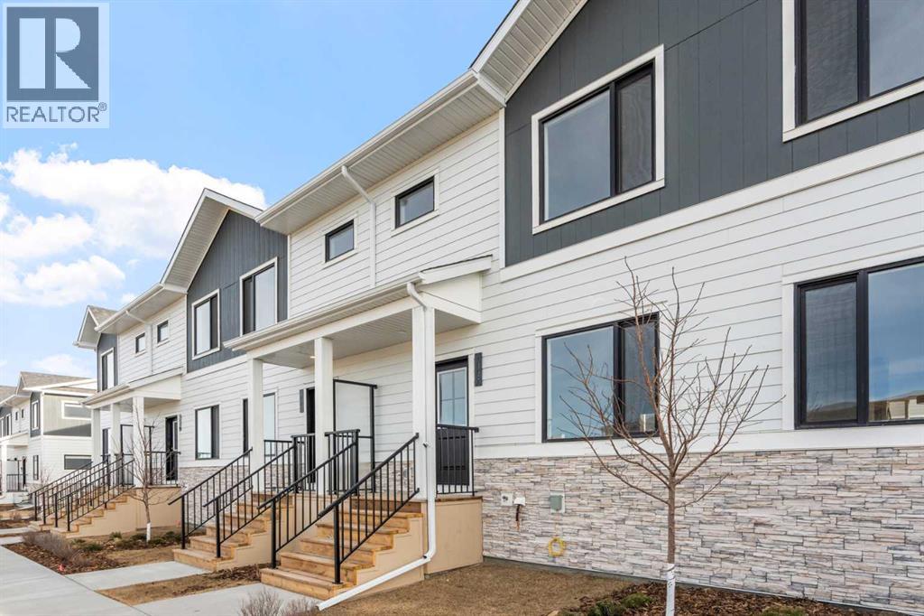 1007, 25 Wildwoods Court SW, Airdrie, Alberta