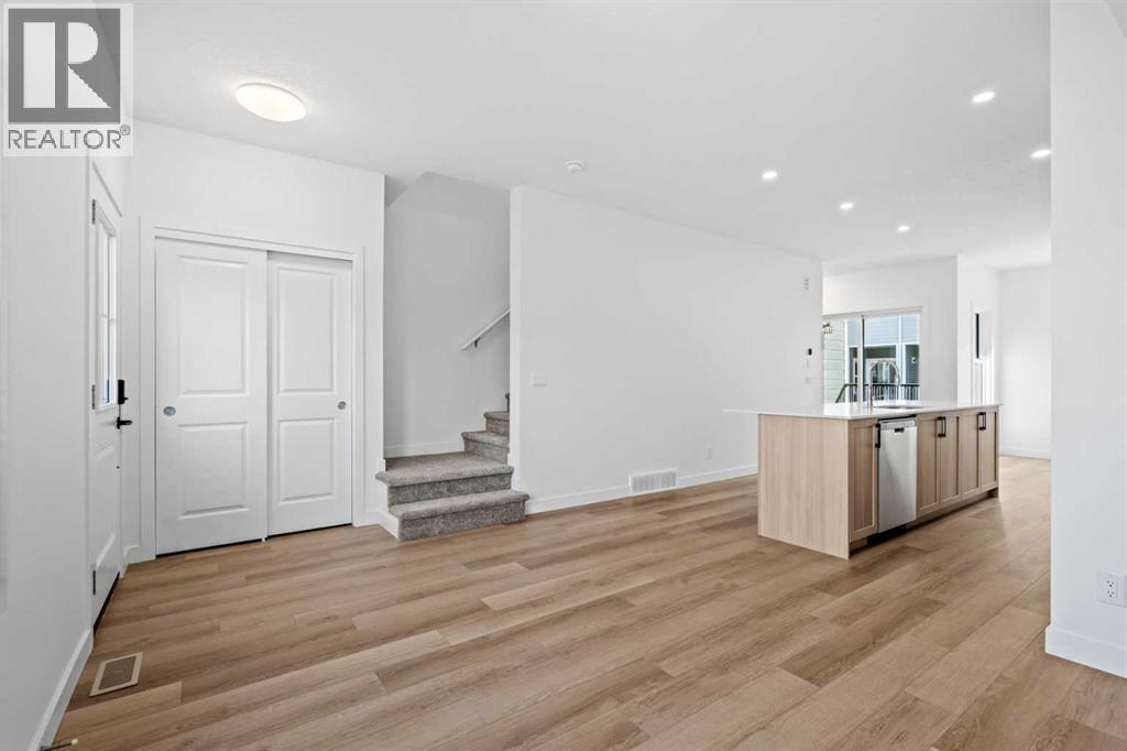 1007, 25 Wildwoods Court Sw, Airdrie, Alberta  T4B 5V7 - Photo 6 - A2283457