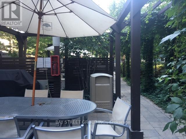 1210 - 33 Sheppard Avenue E, Toronto, Ontario  M2N 7K1 - Photo 11 - C12857662