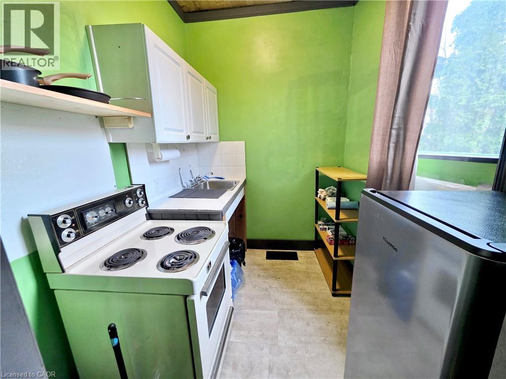 220 Emerald Street N, Hamilton, Ontario  L8L 5K8 - Photo 4 - 40798621