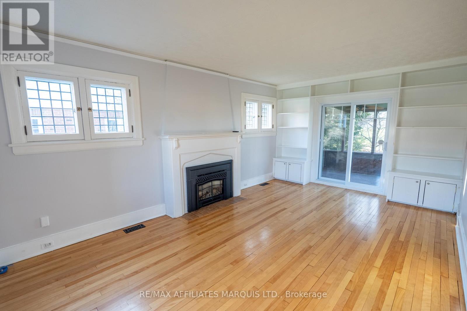 9 Old Orchard Avenue, Cornwall, Ontario  K6H 2H1 - Photo 4 - X12813456