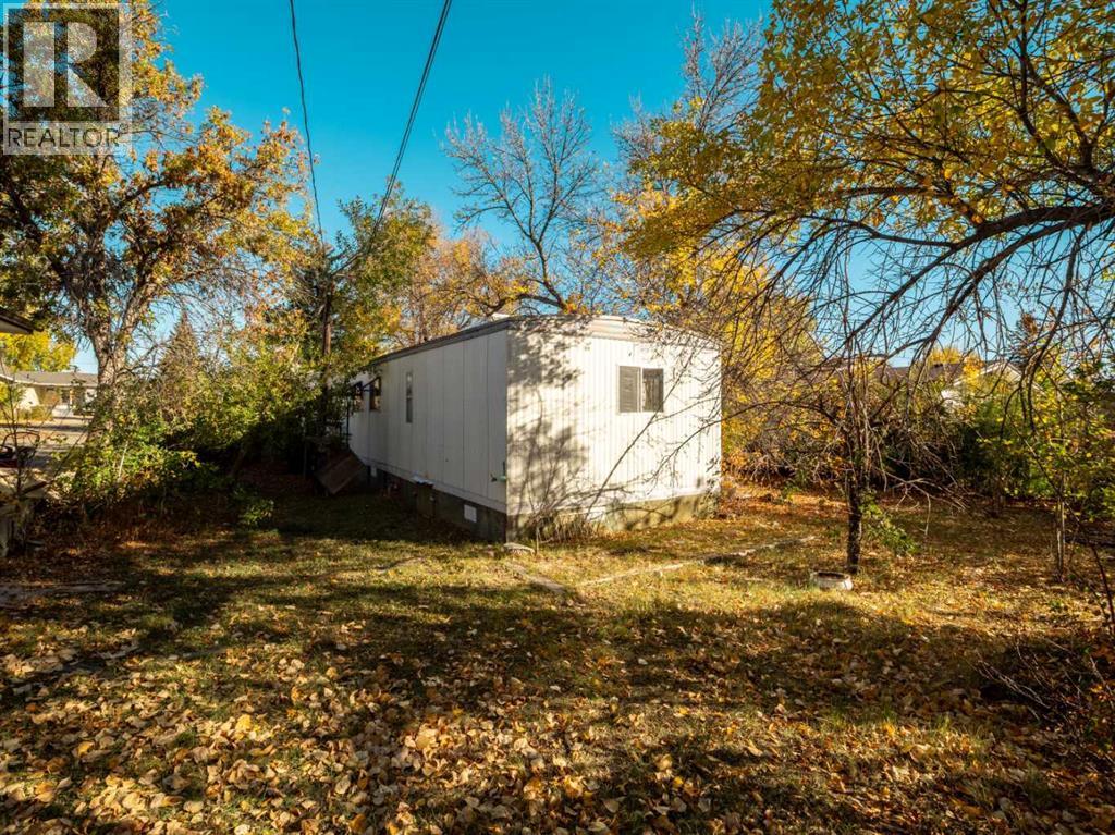 404 5 Avenue, Warner, Alberta  T0K 2L0 - Photo 36 - A2262391