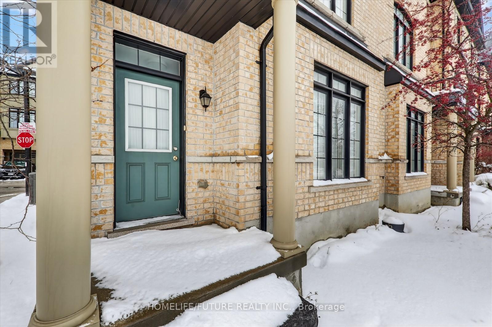 84 Quarrie Lane, Ajax, Ontario L1T 0N1 - Photo 3 - E12907566