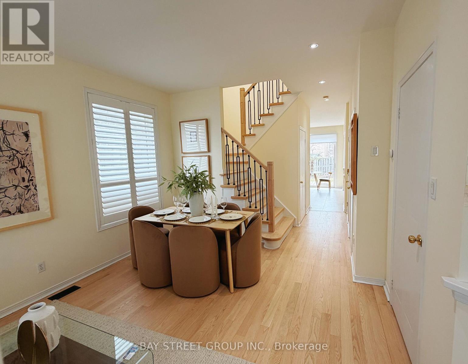 26 Campden Place, Markham, Ontario L6C 2J8 - Photo 2 - N12905750