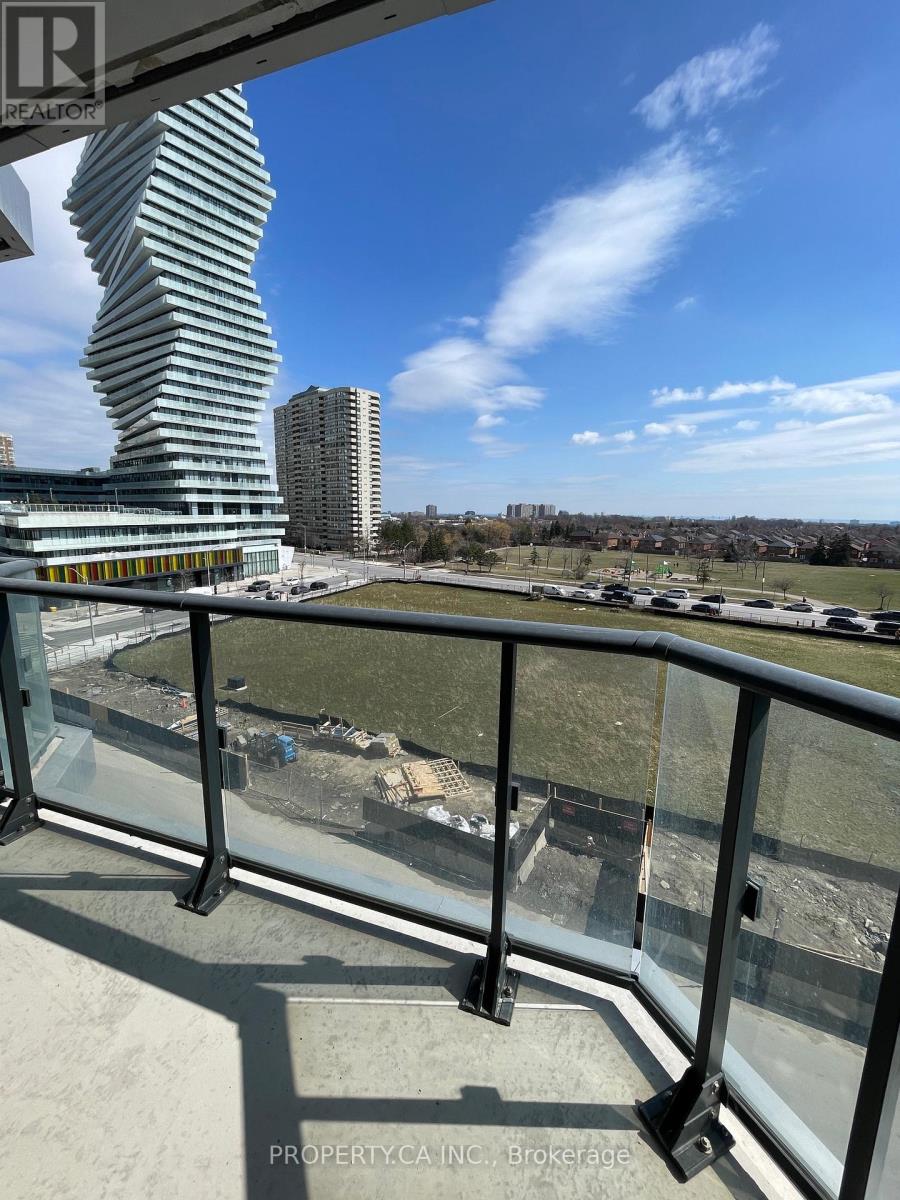 417 - 448 Burnhamthorpe Road, Mississauga, Ontario  L5B 4A4 - Photo 8 - W12907558