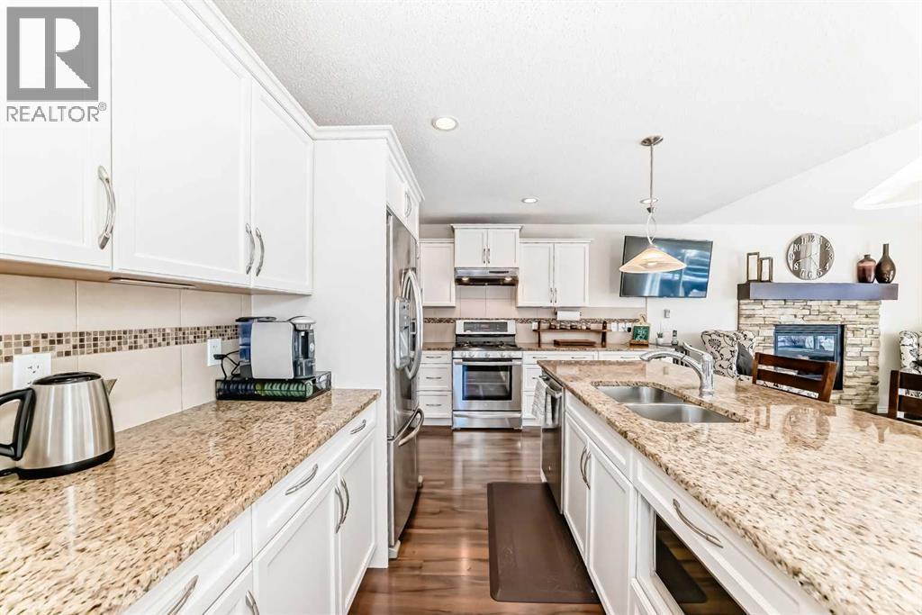 1301 Ravenswood Drive Se, Airdrie, Alberta  T4A 0J4 - Photo 4 - A2292085