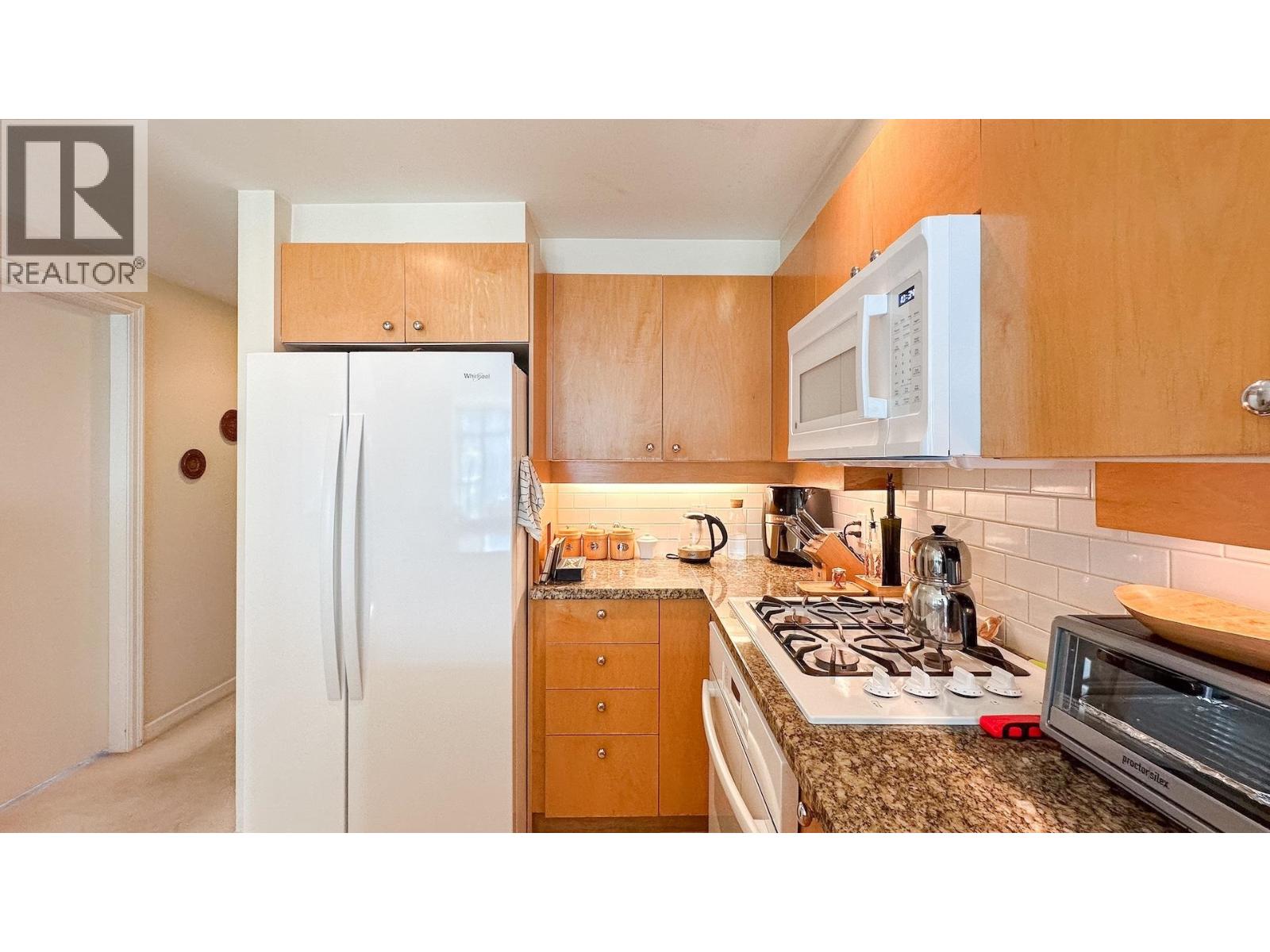 1004 1710 Bayshore Drive, Vancouver, British Columbia  V6G 3G4 - Photo 10 - R3095970