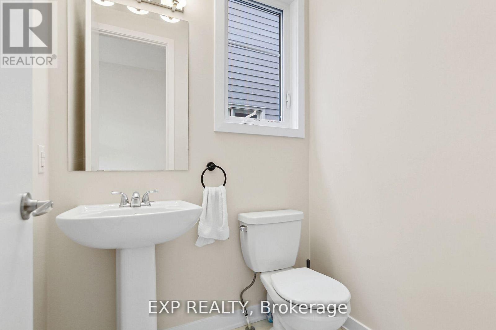 224 Pursuit Terrace, Ottawa, Ontario  K0A 2Z0 - Photo 5 - X12907572