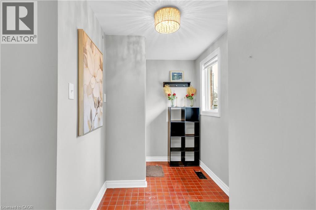 120 Country Club Drive Unit# 73, Guelph, Ontario  N1E 3K7 - Photo 2 - 40814047