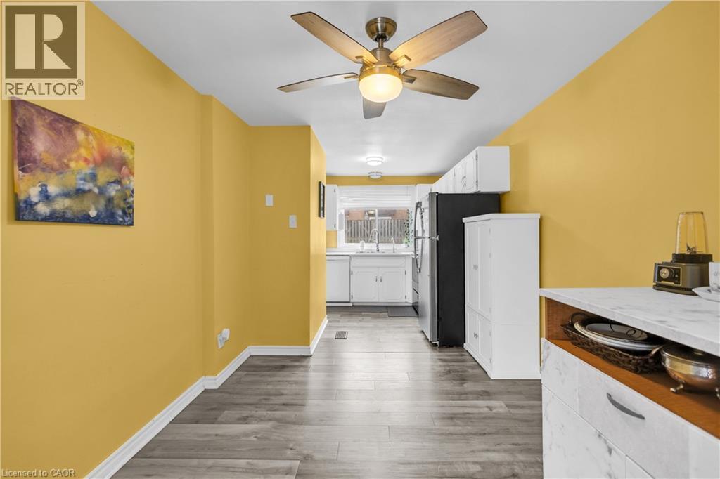 120 Country Club Drive Unit# 73, Guelph, Ontario  N1E 3K7 - Photo 4 - 40814047