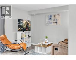 120 COUNTRY CLUB Drive Unit# 73, Guelph, Ontario