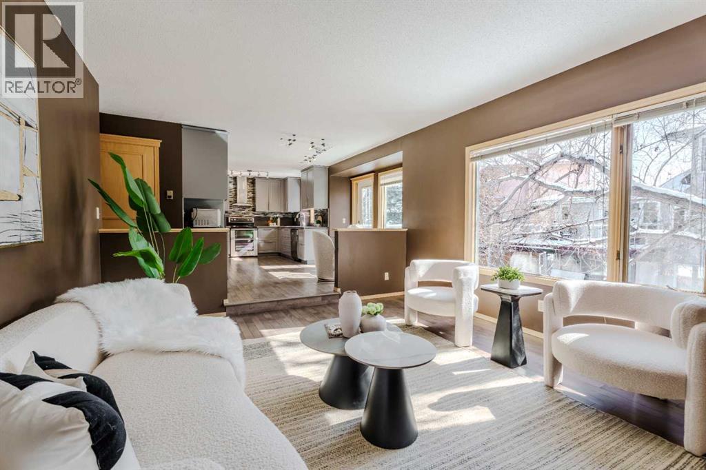 135 Canterbury Court Sw, Calgary, Alberta  T2W 6C1 - Photo 13 - A2293644