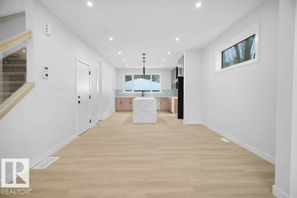 10663 61 Av Nw, Edmonton, Alberta  T6H 1L8 - Photo 6 - E4478632