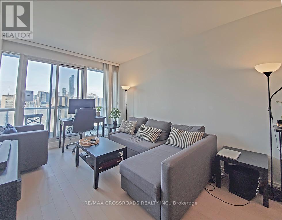 2916 - 70 Temperance Street, Toronto, Ontario  M5H 0B1 - Photo 3 - C12907578