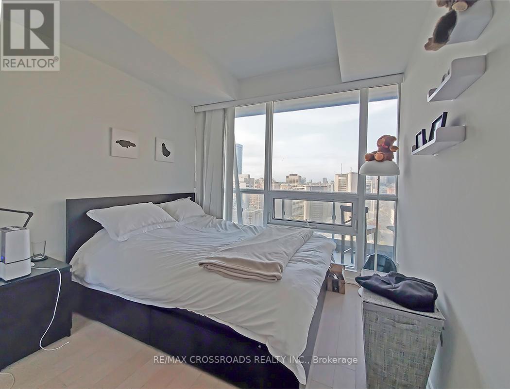 2916 - 70 Temperance Street, Toronto, Ontario  M5H 0B1 - Photo 8 - C12907578