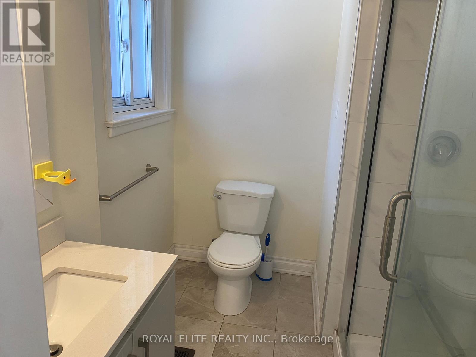 20 Shrewsbury Square, Toronto, Ontario  M1T 1L2 - Photo 15 - E12907594